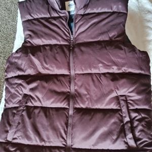 Men's Old Navy puffy vest
